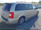 Chrysler Town & Country Touring-l Image 3