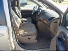 Chrysler Town & Country Touring-l Image 10