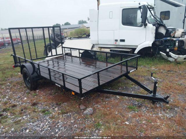  Salvage Carry On 12  Trailer