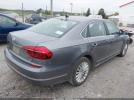Volkswagen Passat 1.8t Se Image 6