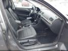 Volkswagen Passat 1.8t Se Image 3