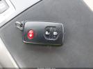 Toyota Prius v Five Image 9