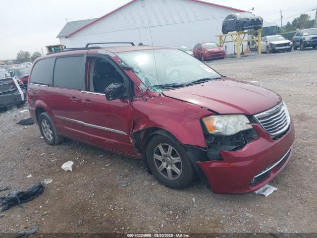  Salvage Chrysler Town & Country