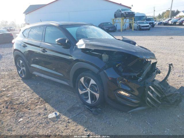  Salvage Hyundai TUCSON