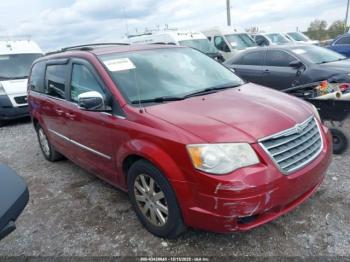  Salvage Chrysler Town & Country