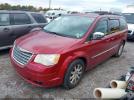 Chrysler Town & Country Touring Plus Image 2