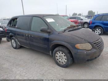  Salvage Chrysler Town & Country