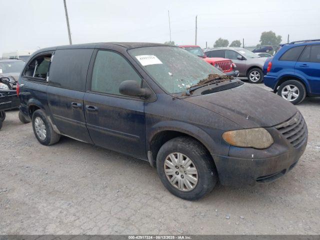  Salvage Chrysler Town & Country
