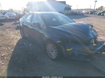  Salvage Ford Fusion