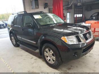  Salvage Nissan Pathfinder