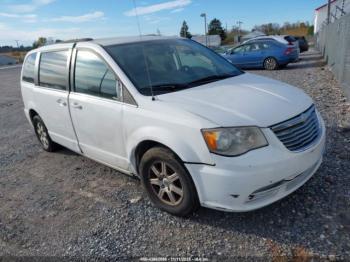  Salvage Chrysler Town & Country