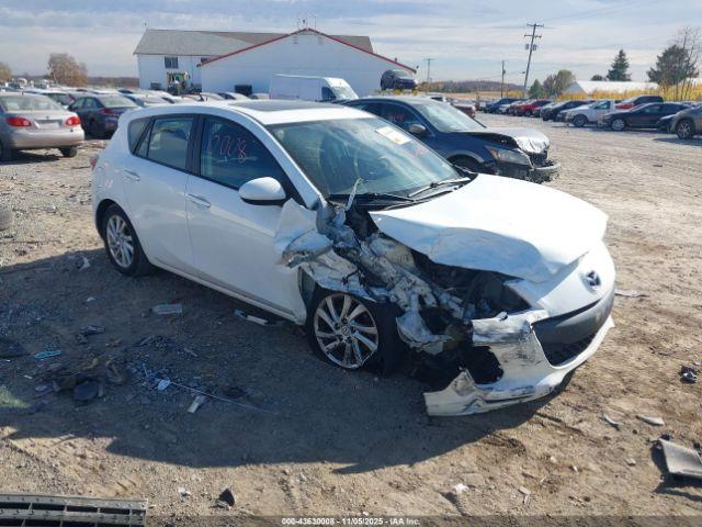  Salvage Mazda Mazda3