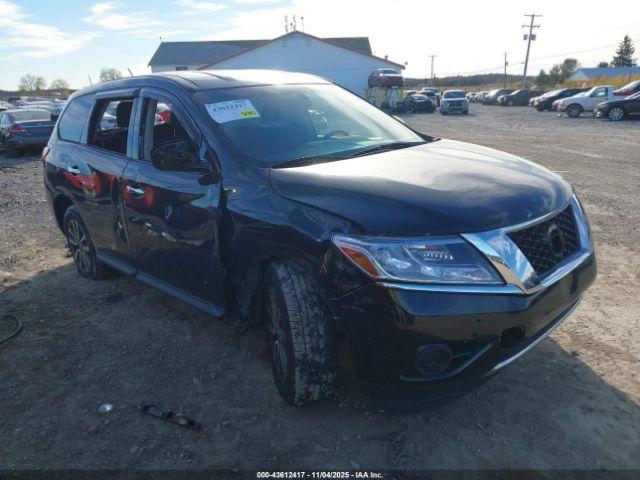  Salvage Nissan Pathfinder