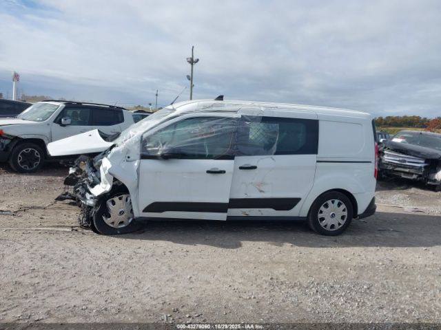 Ford Transit Xlt Image 2