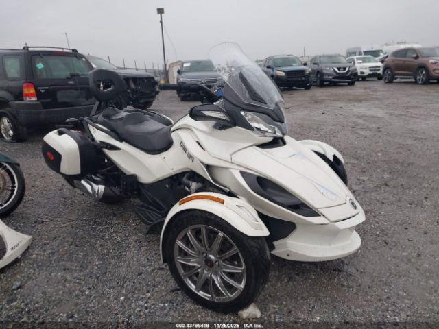  Salvage Can-Am Spyder Roadster