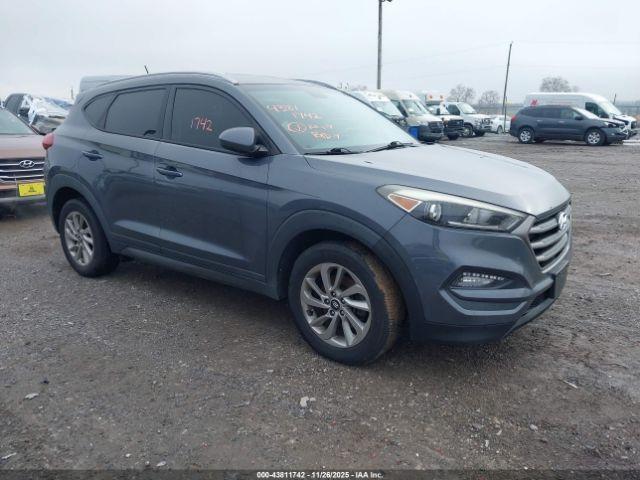  Salvage Hyundai TUCSON