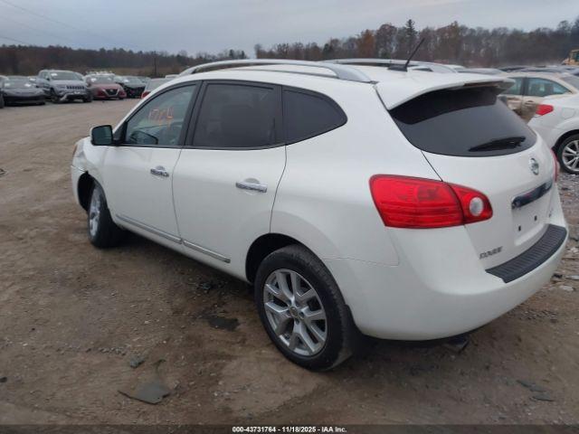 Nissan Rogue Image 5