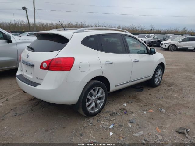 Nissan Rogue Image 6