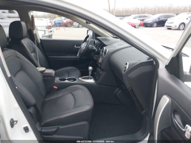 Nissan Rogue Image 14