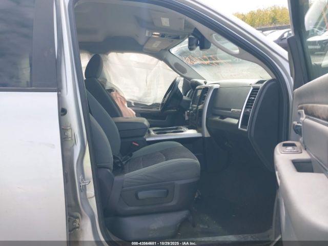 Ram 1500 Big Horn  4x4 5'7 Box Image 3