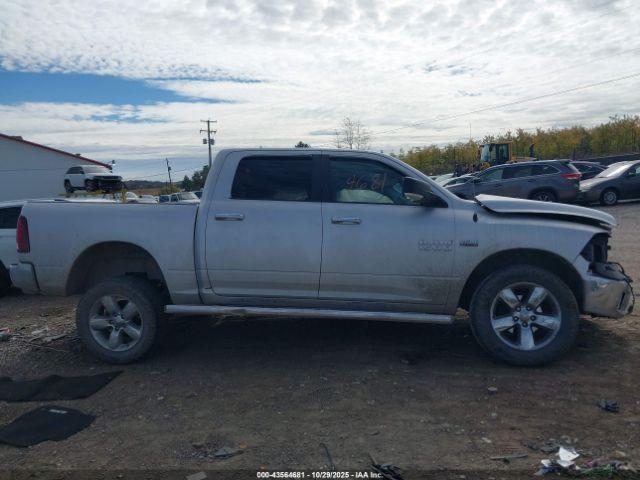 Ram 1500 Big Horn  4x4 5'7 Box Image 9