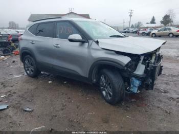  Salvage Kia Seltos