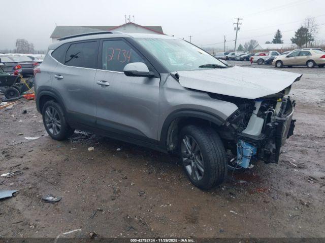  Salvage Kia Seltos