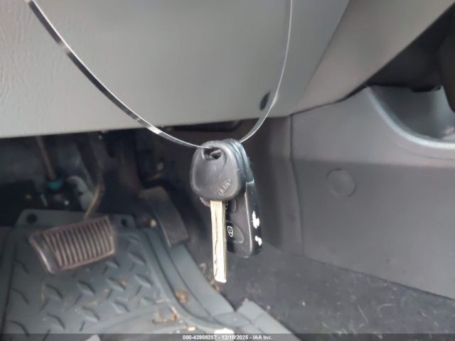 Kia Sorento Lx Image 12