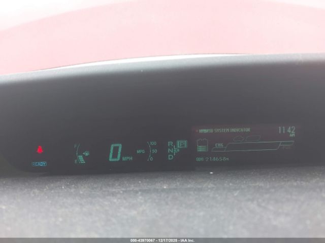 Toyota Prius Two Image 3