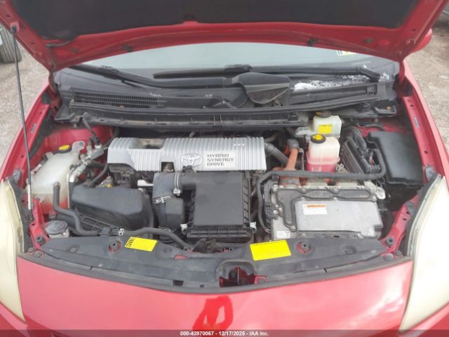 Toyota Prius Two Image 13