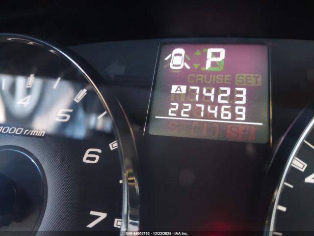 Subaru Outback 2.5i Premium Image 6