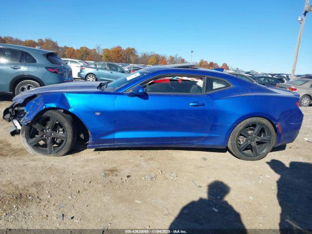 Chevrolet Camaro 1lt Image 10