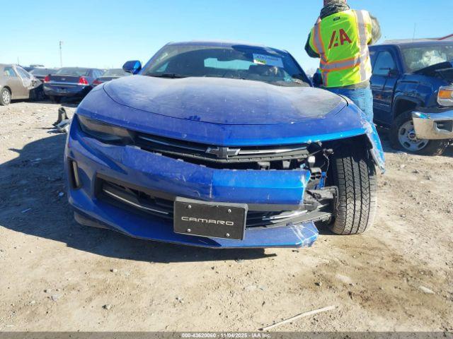 Chevrolet Camaro 1lt Image 15