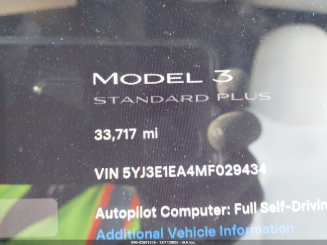 Tesla Model 3 Standard Range Plus Rear-wheel Drive Image 18