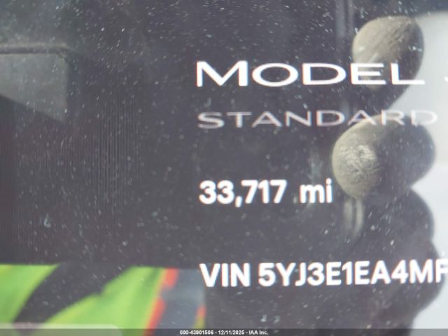 Tesla Model 3 Standard Range Plus Rear-wheel Drive Image 14
