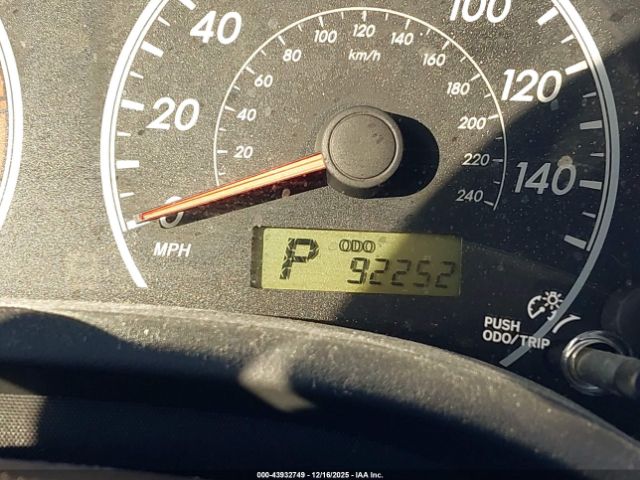 Toyota Corolla L Image 13