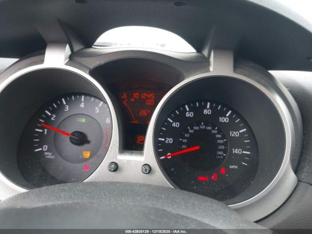 Nissan JUKE S Image 12