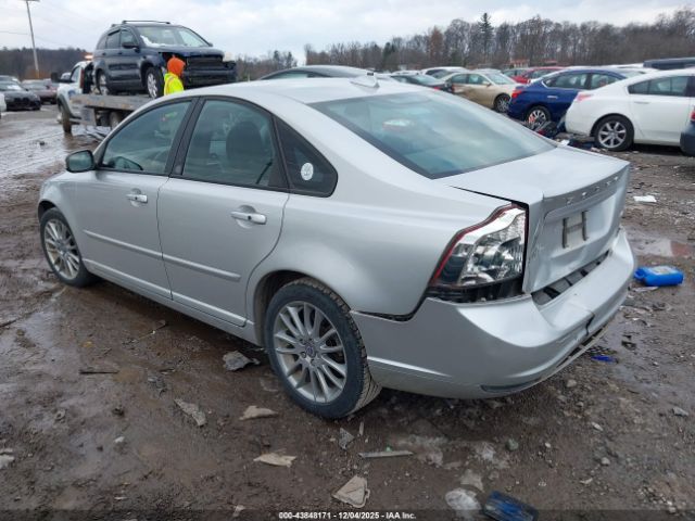 Volvo S40 2.4i Image 6