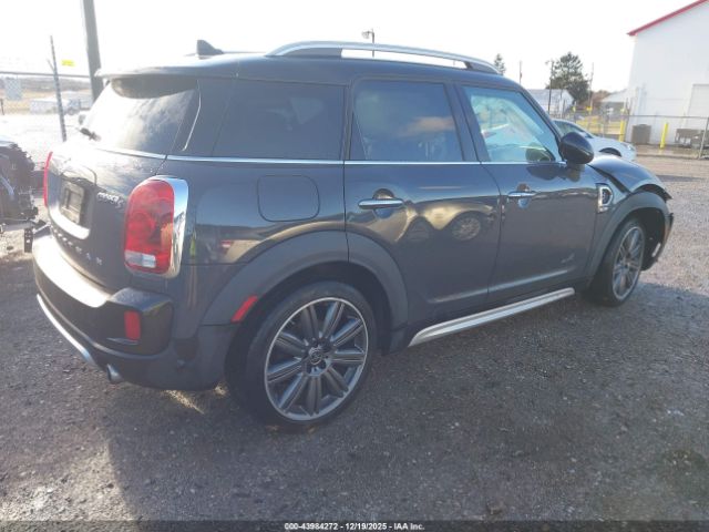MINI Countryman Cooper S Image 2