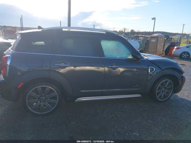 MINI Countryman Cooper S Image 12