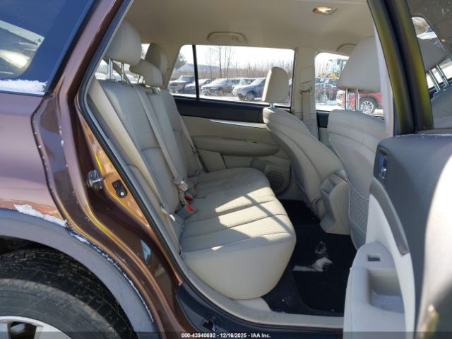 Subaru Outback 2.5i Premium Image 6