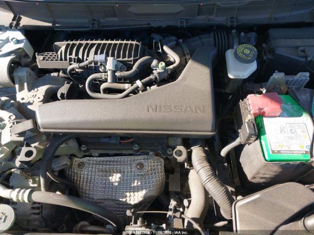 Nissan Rogue S Image 8