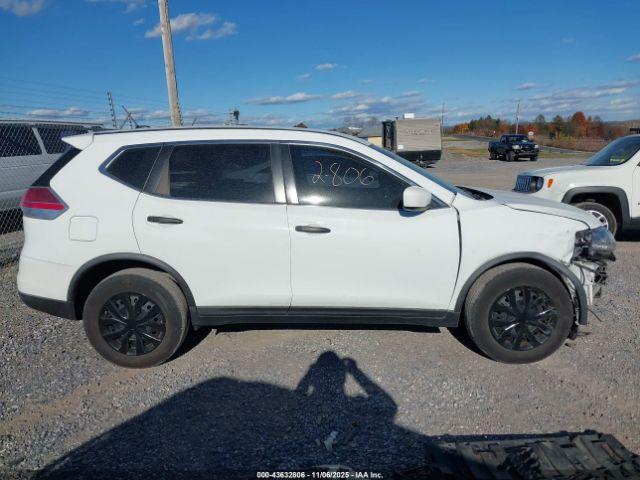 Nissan Rogue S Image 10