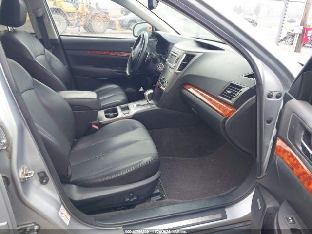 Subaru Outback 3.6r Limited Image 3