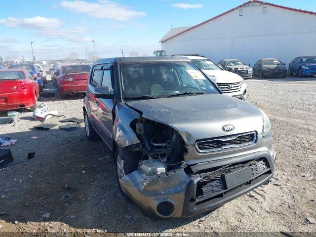 Kia Soul + Image 6