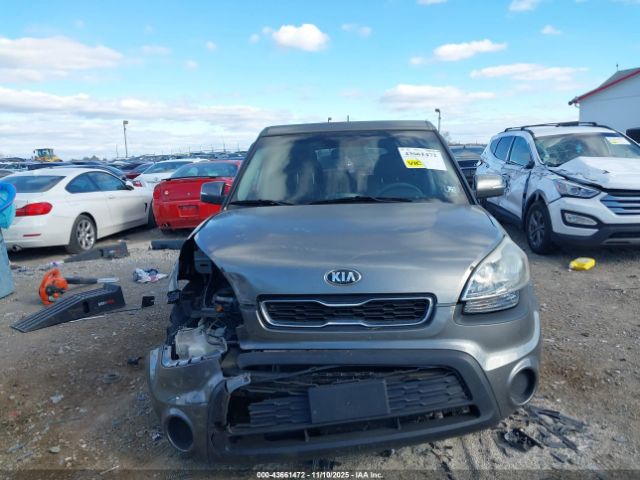 Kia Soul + Image 8