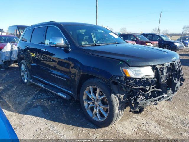  Salvage Jeep Grand Cherokee