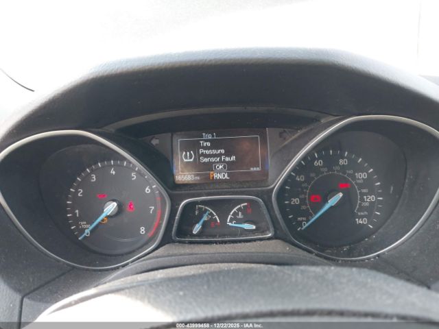 Ford Focus S Image 13