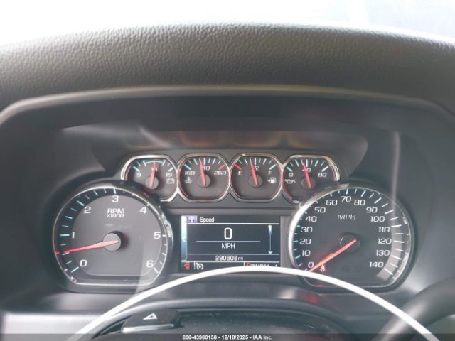 Chevrolet Silverado 2500 Lt Image 6