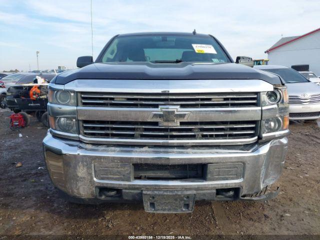 Chevrolet Silverado 2500 Lt Image 7